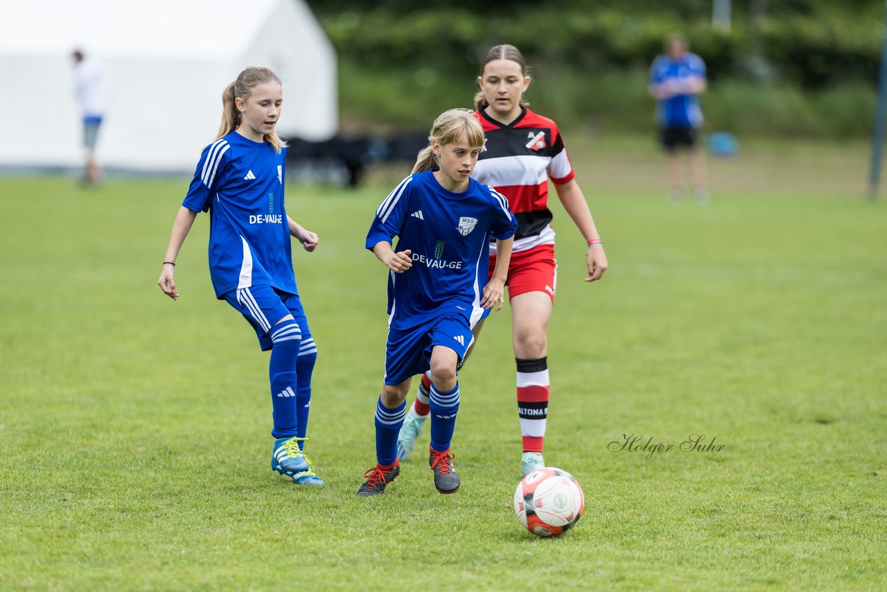 Bild 231 - Loewinnen Cup